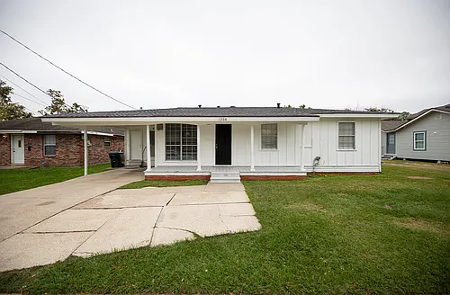 1208 18th St Photo 1