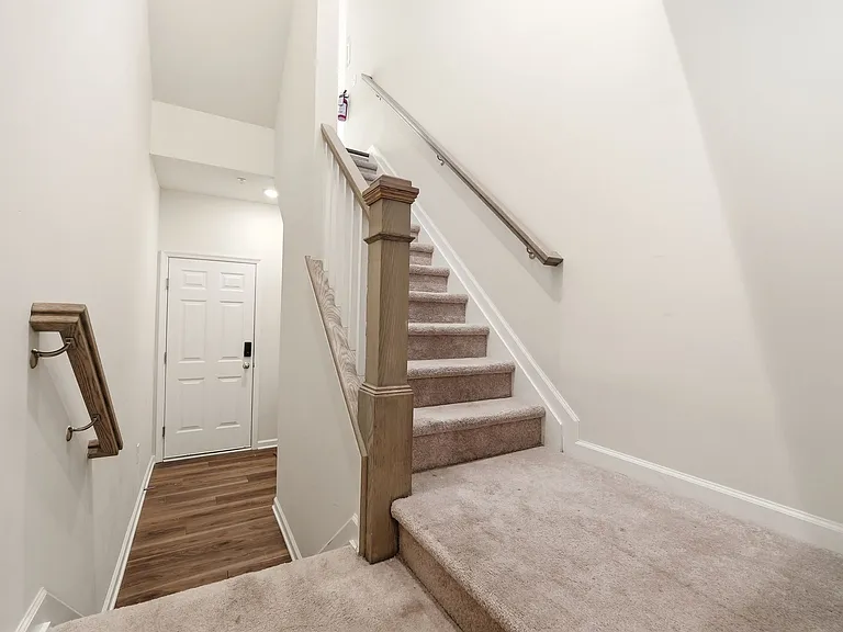 3 Arnold Dr — Photo 5