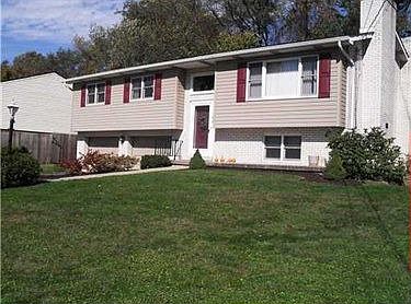 1st image of 144 Sunrise Dr