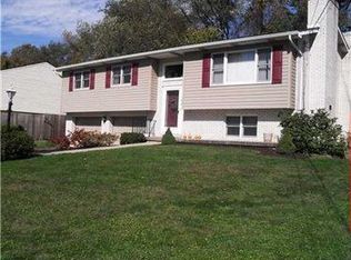 144 Sunrise Dr, Irwin, PA 15642