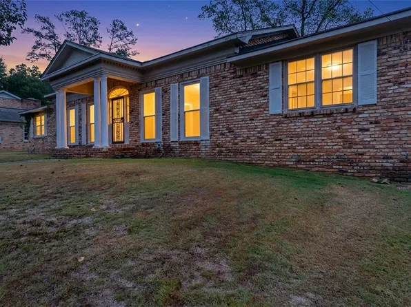 1229 Claymont Pkwy, Tuscaloosa, AL 35404