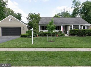 8425 Camden St, Alexandria, VA 22308