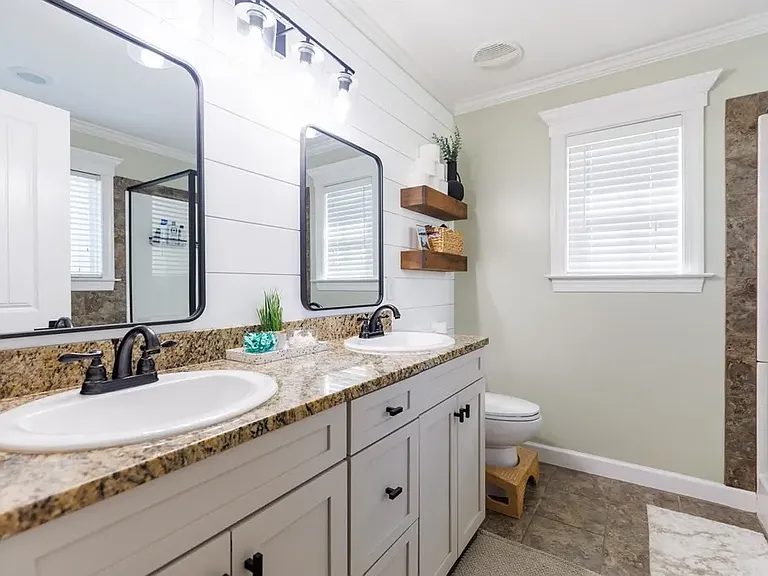 901 Sugarberry Dr — Photo 15