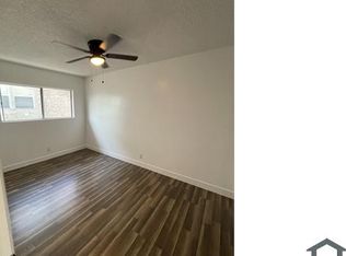 976 W 46th St #8, Los Angeles, CA 90037