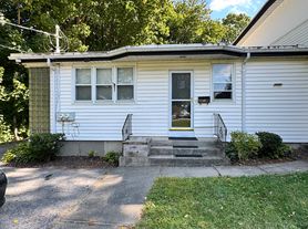 84-88 E Main St, Pawling, NY