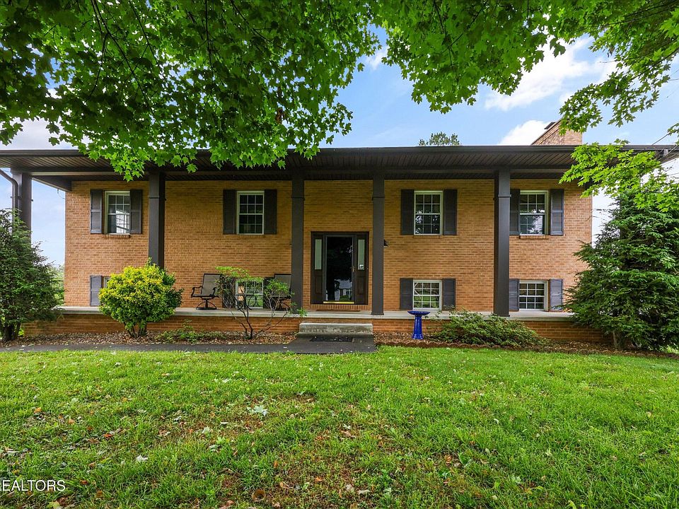 1st image of 306 Swanee Dr