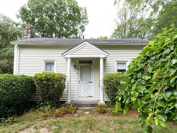 3rd image of 7 Huguenot Rd