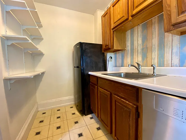 59 Manning St — Photo 8