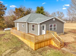 10191 Wood Rd, North Adams, MI 49262