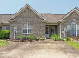 3068 Summit Ln, Fultondale, AL 35068