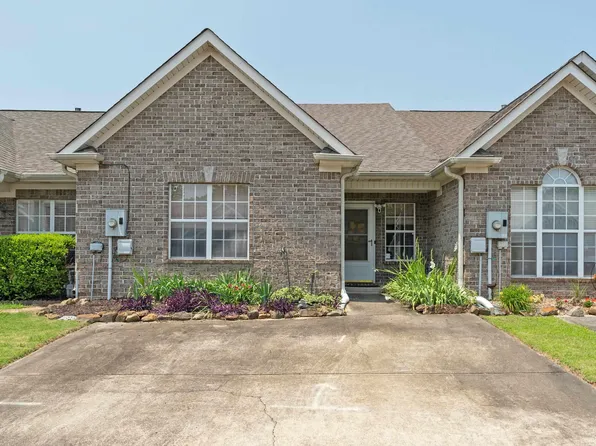 3068 Summit Ln, Fultondale, AL 35068