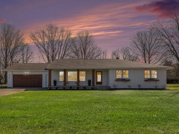 8306 45th St SE, Ada, MI 49301