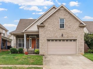 268 Turnberry Cir, Clarksville, TN 37043