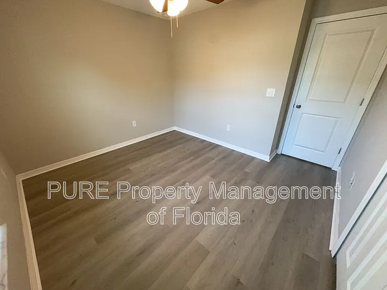12495 SE 100th Ave — Photo 57