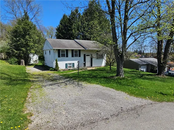 317 Chestnut Dr, Butler, PA 16001