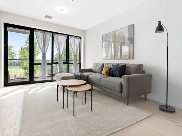 362 Van Brunt St #1D, Brooklyn, NY 11231