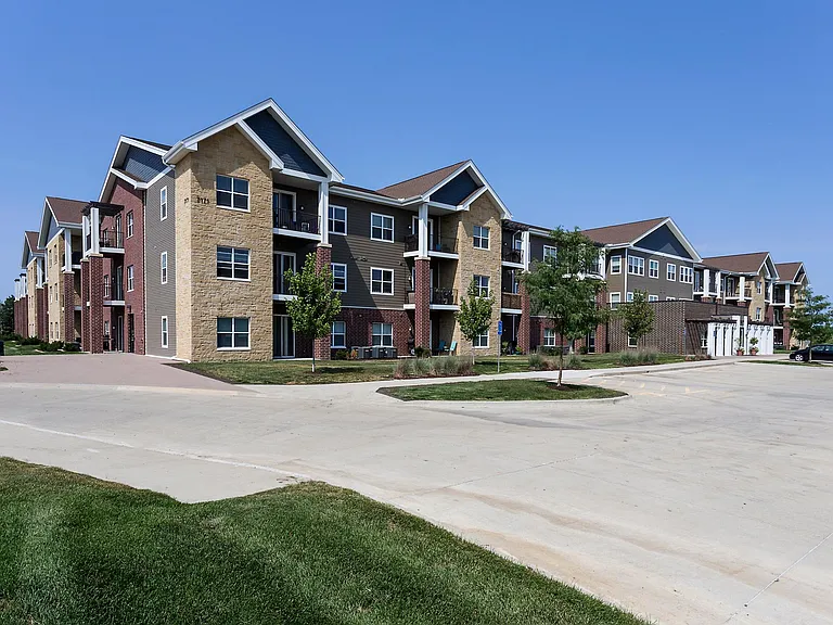 Sierra Pointe — Photo 29