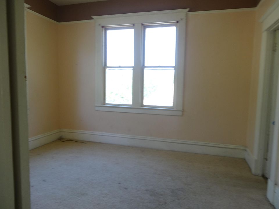 2nd image of 2101 Spencer Ave