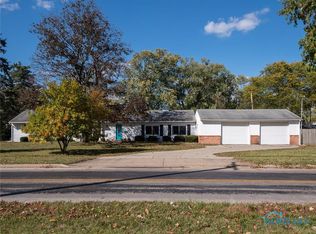1002 Hugo St, Maumee, OH 43537