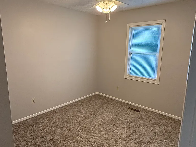 3963 Lake Vista Rd — Photo 11