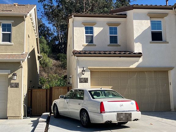 3rd image of 2666 Kiowa St
