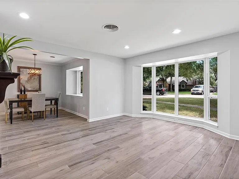 1747 Maux Dr — Photo 6