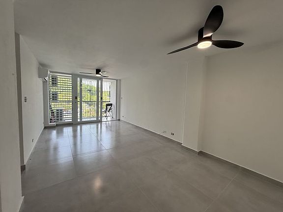 3rd image of Cond Borinquen Towers #2-apt 403