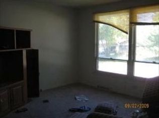 12808 E Playfield Dr, Crestwood, IL 60445