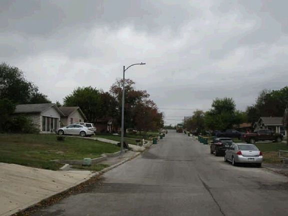 2nd image of 7422 Coers Blvd