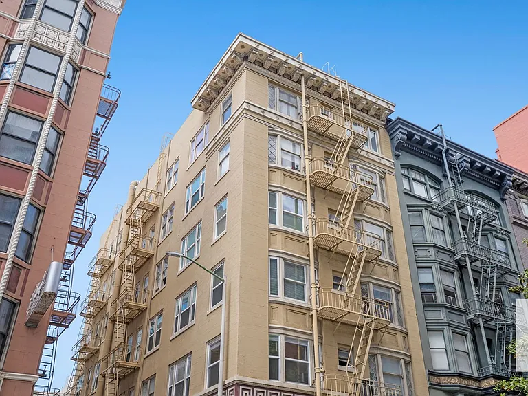 621 Taylor St — Photo 27
