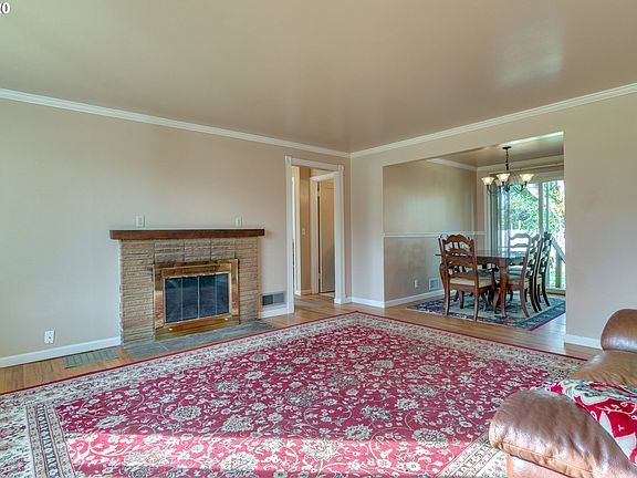 5th image of 6402 NE Bonner Dr