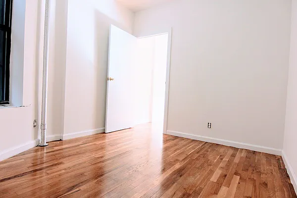 Rented by GPA Realty | media 32