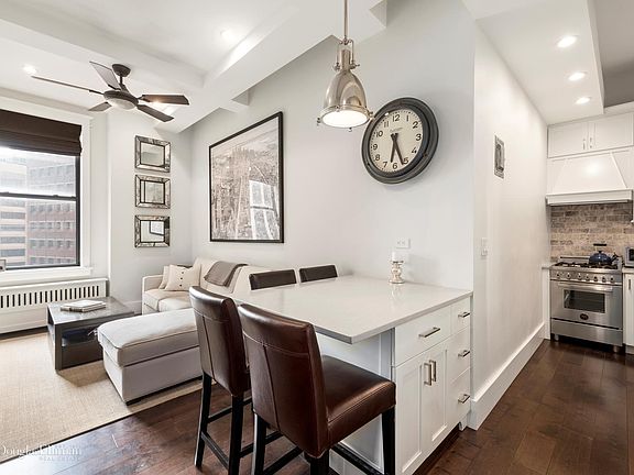 2nd image of 3 Hanover Sq APT 10J