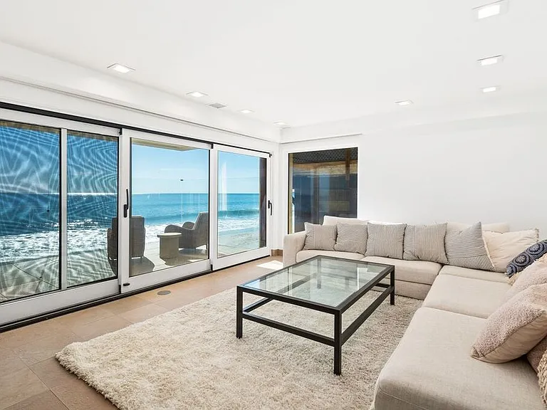 25302 Malibu Rd — Photo 23