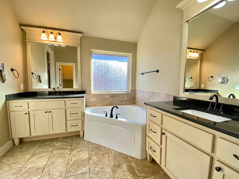 2011 Allora Ct — Photo 10
