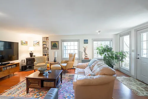 67 Winter St #1 Photo 1