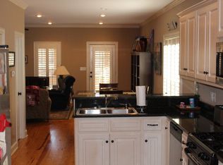 312 Norbury Dr, Oxford, MS 38655