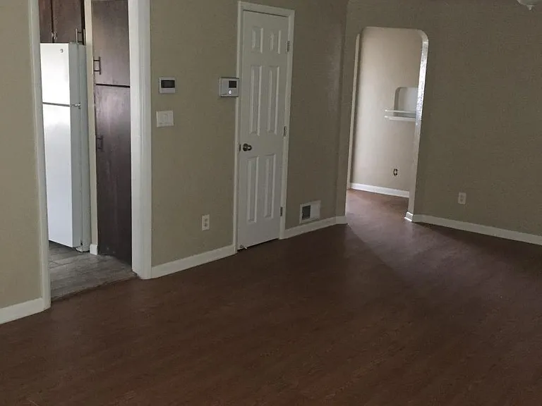 3691 N Forest St — Photo 8