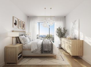 6922 Ash St #111, Vancouver, BC V6P 3K3