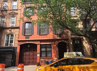 223 E 83rd St #2, New York, NY 10028