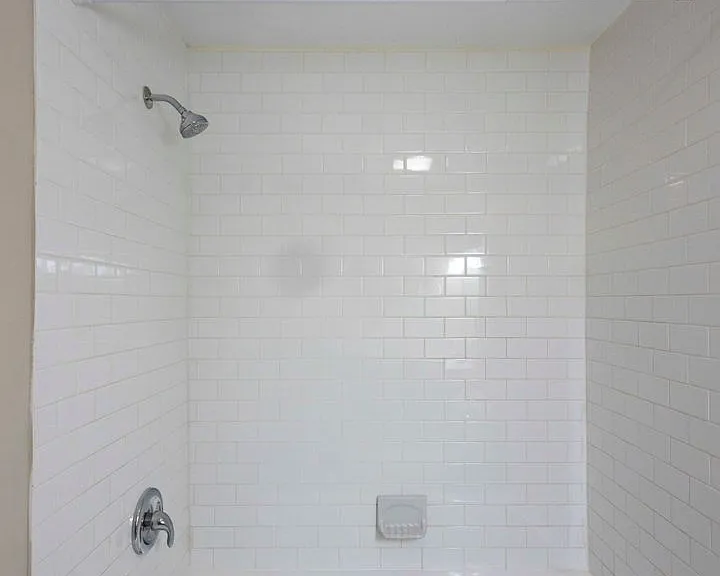 110 N Rose St — Photo 20
