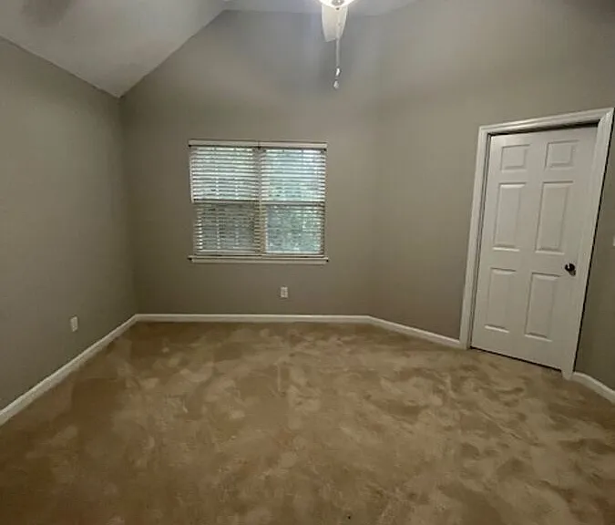 913 Gerardi Rd — Photo 14
