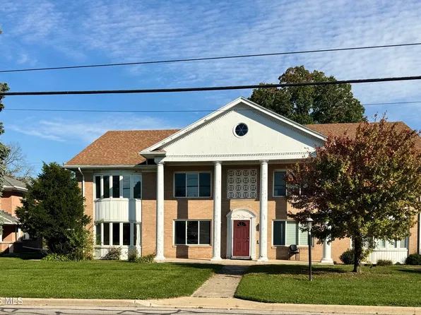 2130 Richards Rd APT 3, Ottawa Hills, OH 43606