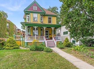 411 N Humphrey Ave, Oak Park, IL 60302