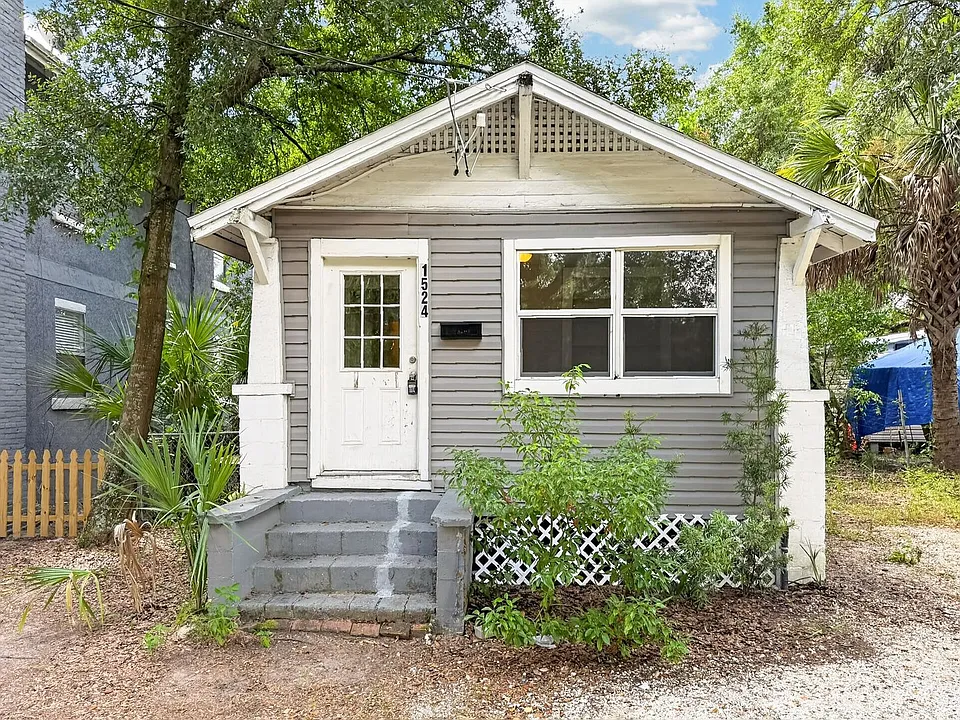 1524 Pasco St