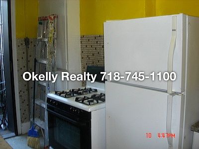 4th image of 5718 6th Ave