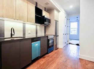 51 Cedar St #1R, Brooklyn, NY 11221