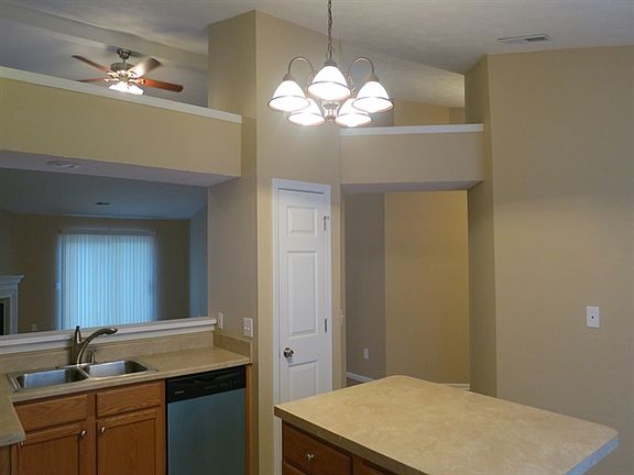 5th image of 7417 Carnation Ln