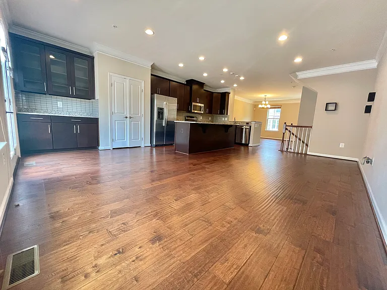 9162 Landon House Ln — Photo 25