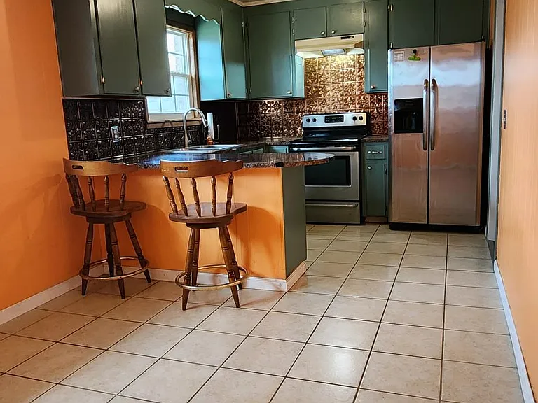 1048 Patterson Cir — Photo 20